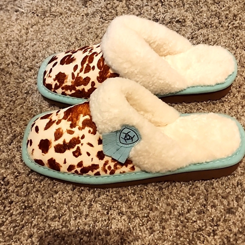 Ariat square toe slippers brand new never been worn